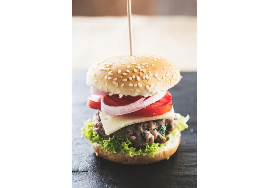 Jakie bułki do burgera wybrać, aby uniknąć rozczarowania smakiem?