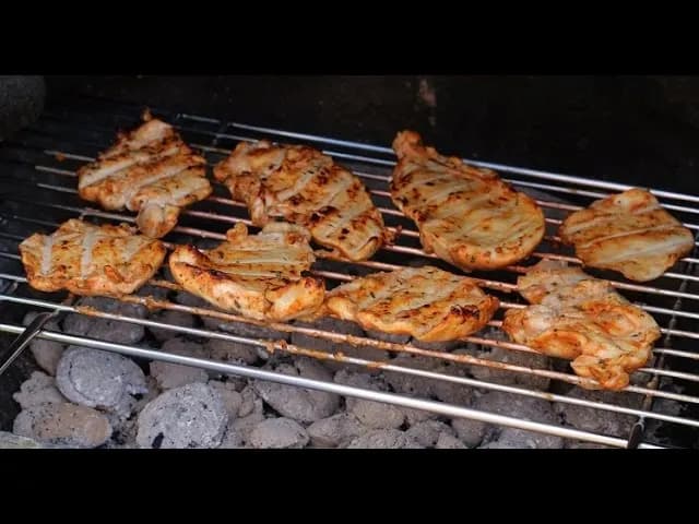 Jak grillować piersi z kurczaka, aby były soczyste i aromatyczne
